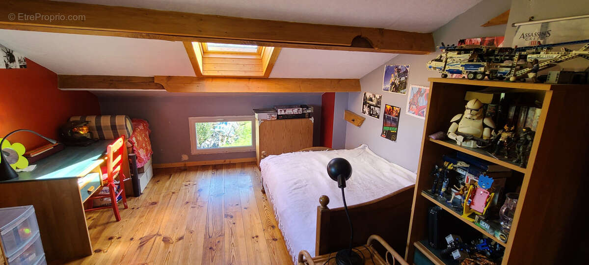 Maison à SAINT-DENIS-LES-MARTEL