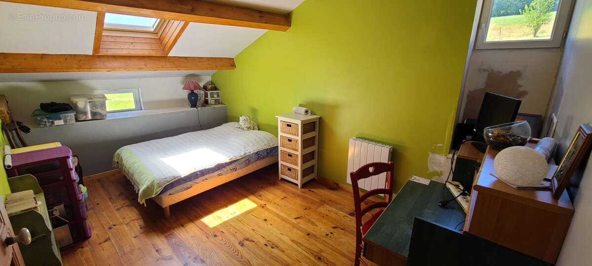 Maison à SAINT-DENIS-LES-MARTEL