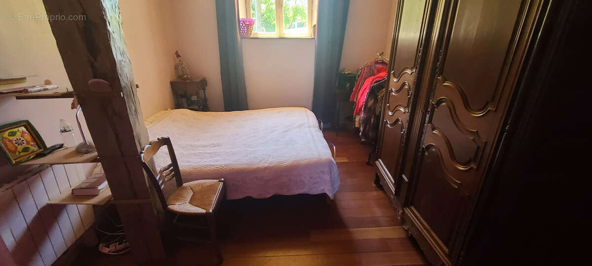 Maison à SAINT-DENIS-LES-MARTEL