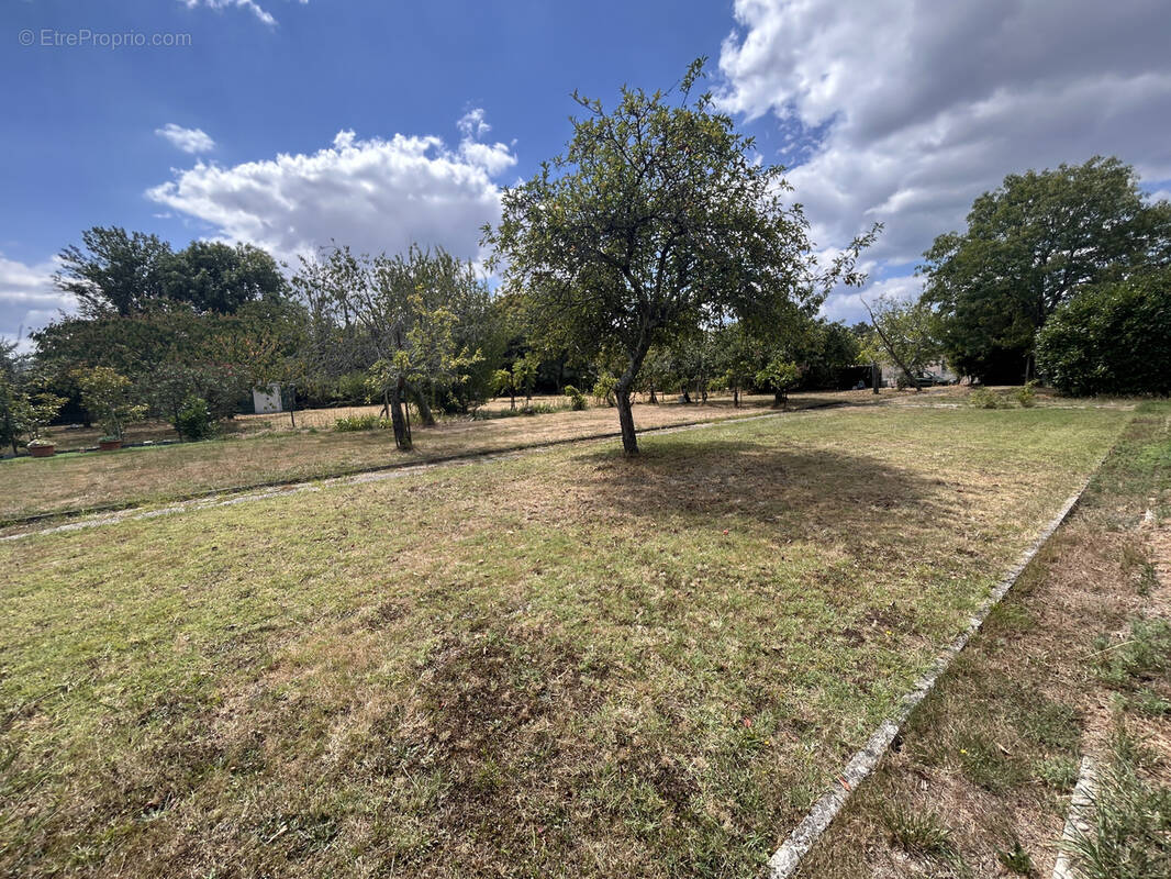 Terrain à LORMONT