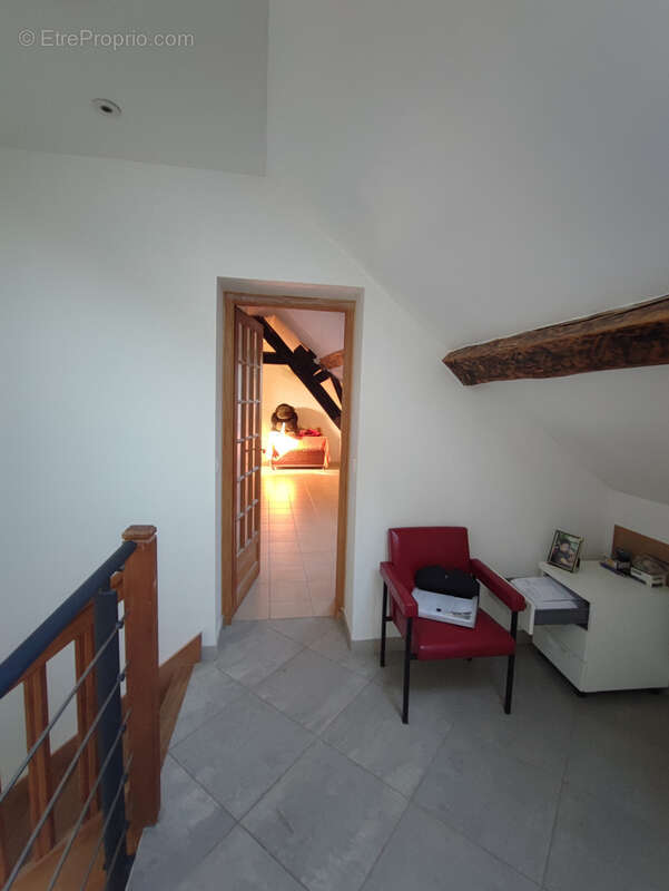 Maison à MONTEREAU-FAULT-YONNE