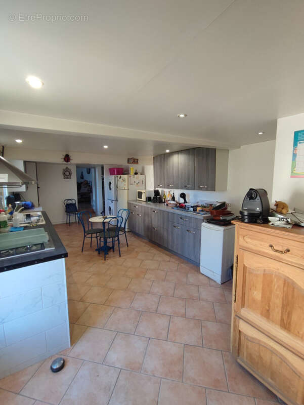 Maison à MONTEREAU-FAULT-YONNE