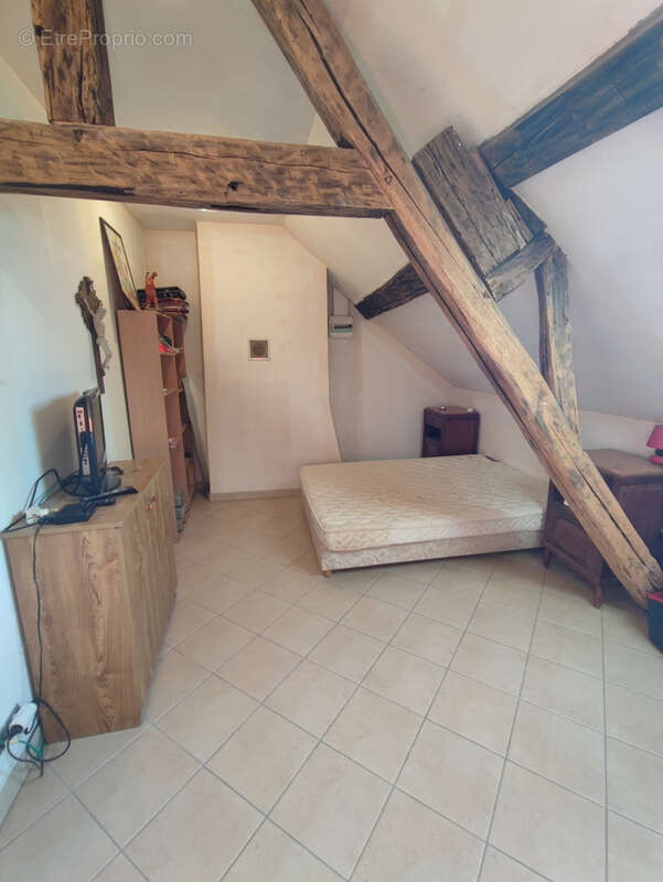 Maison à MONTEREAU-FAULT-YONNE