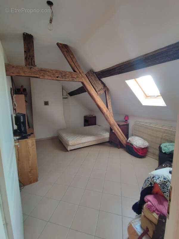 Maison à MONTEREAU-FAULT-YONNE