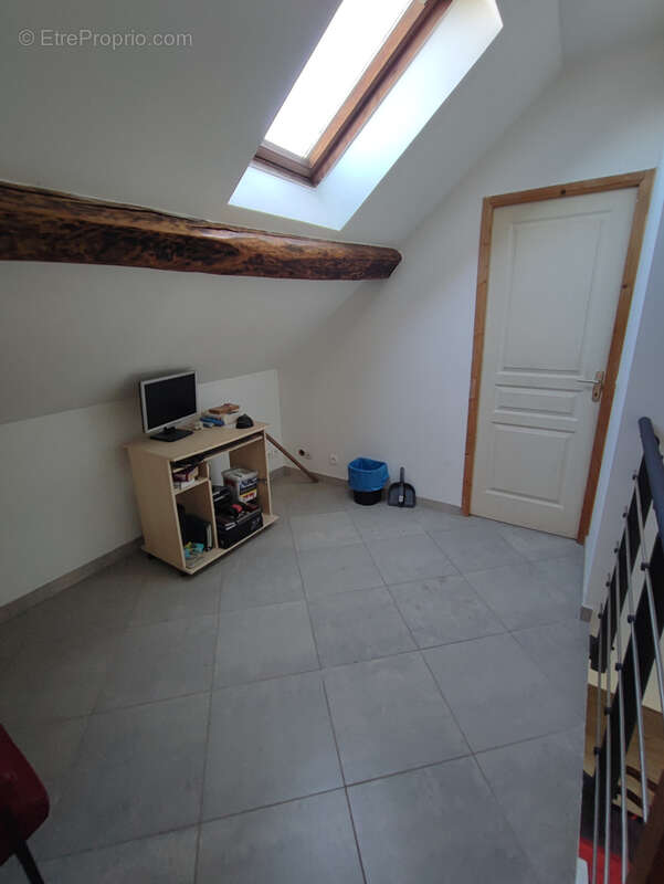 Maison à MONTEREAU-FAULT-YONNE