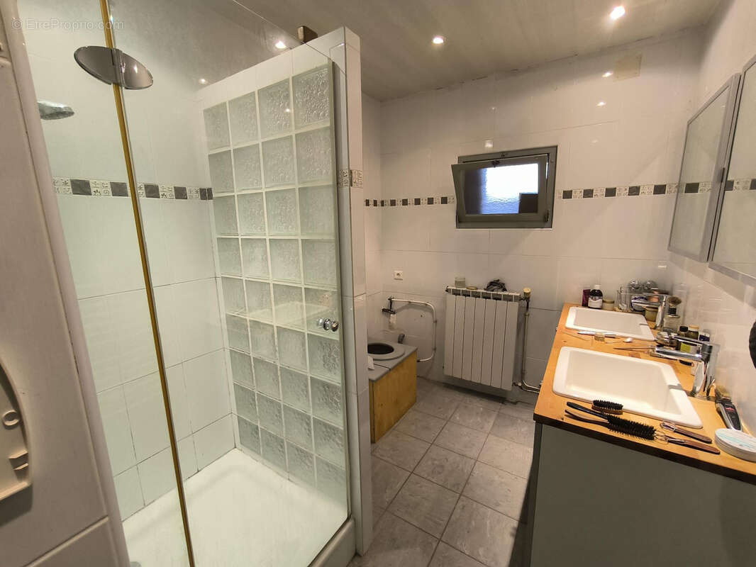 Maison à L&#039;ISLE-EN-DODON