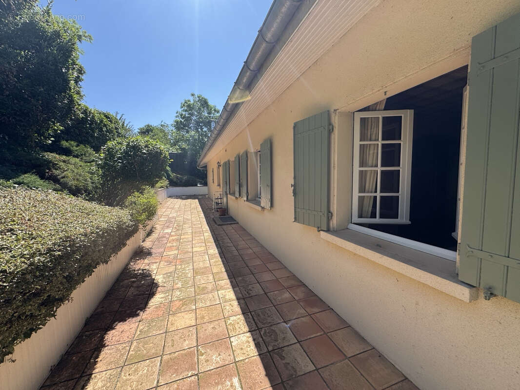 Maison à PONT-DE-LARN