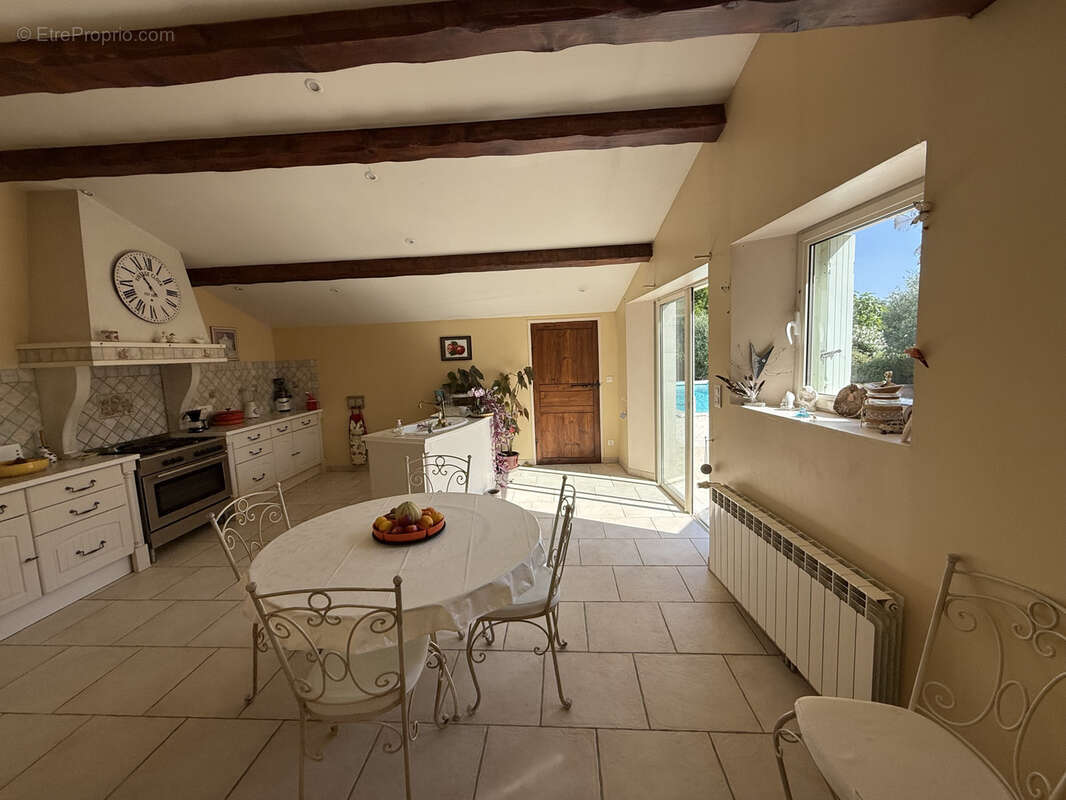 Maison à SAINT-CESAIRE