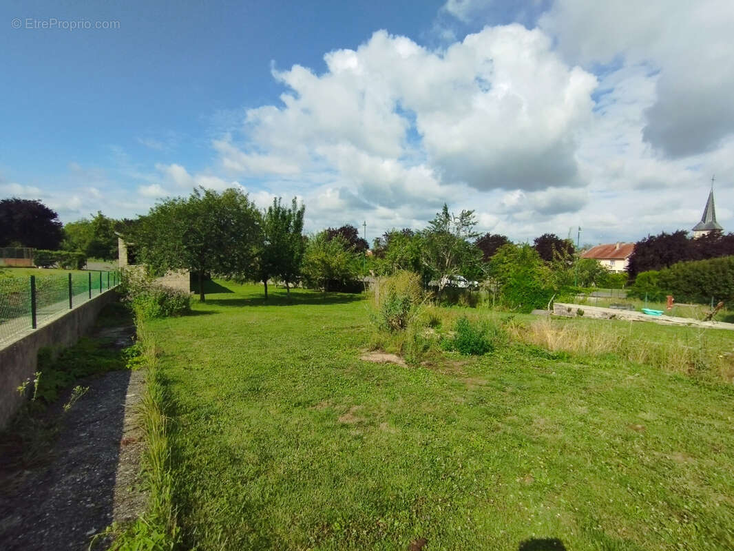 Maison à FREMONVILLE