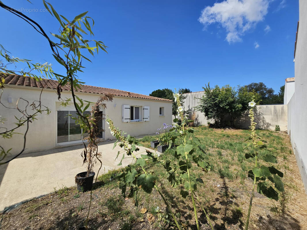 Maison à SAINT-CHRISTOPHE