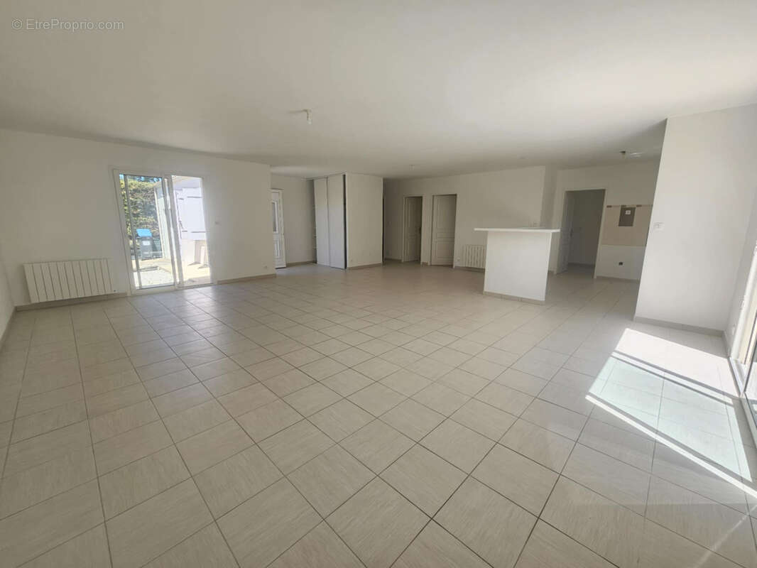 Maison à SAINT-CHRISTOPHE