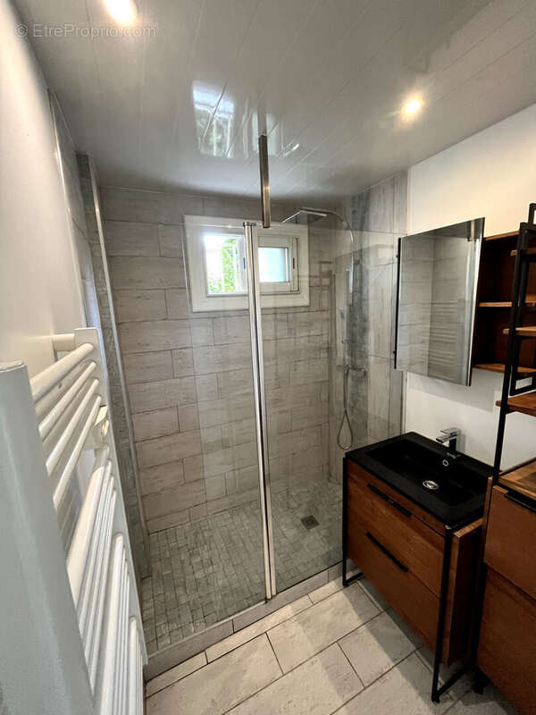 Appartement à SAINT-CYR-SUR-MER