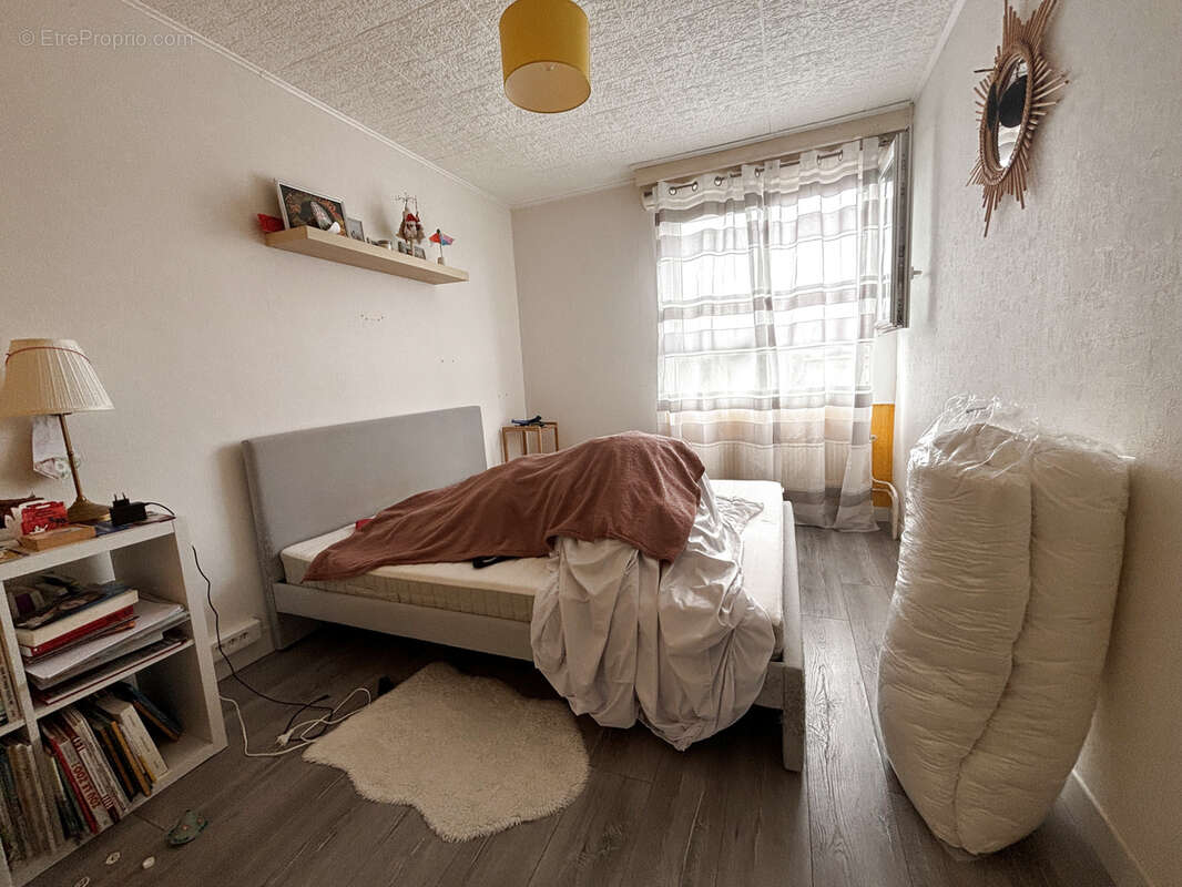 Appartement à SURVILLIERS