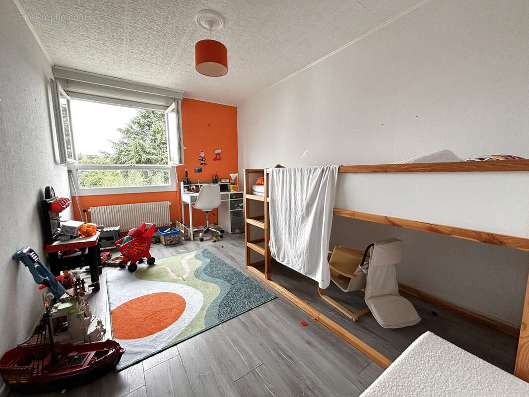 Appartement à SURVILLIERS