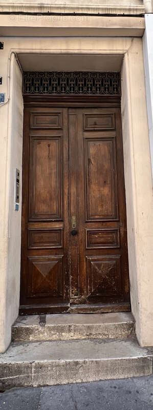 Appartement à MARSEILLE-6E