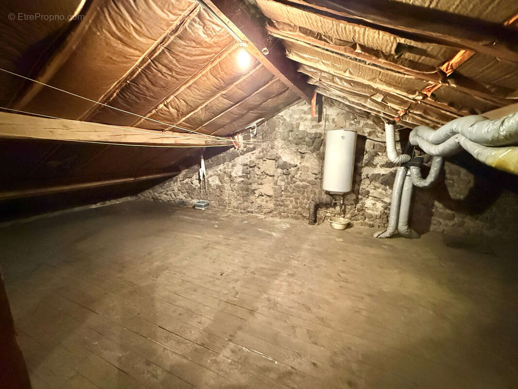 Appartement à SAINT-DIDIER-EN-VELAY