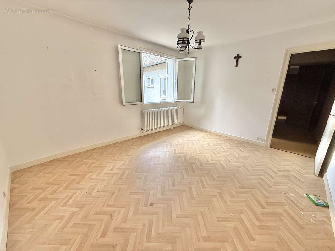 Maison à SAINT-DIDIER-EN-VELAY