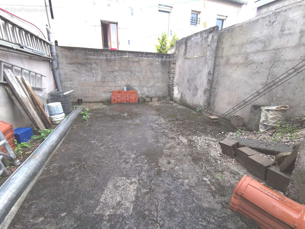 Appartement à JARVILLE-LA-MALGRANGE