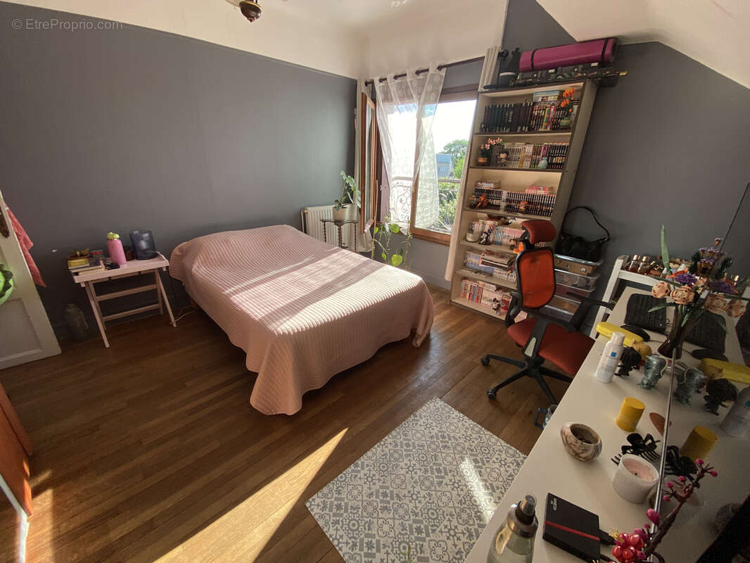 Maison à PARAY-VIEILLE-POSTE