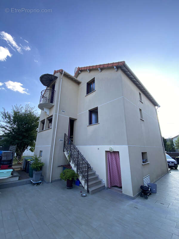 Maison à PARAY-VIEILLE-POSTE