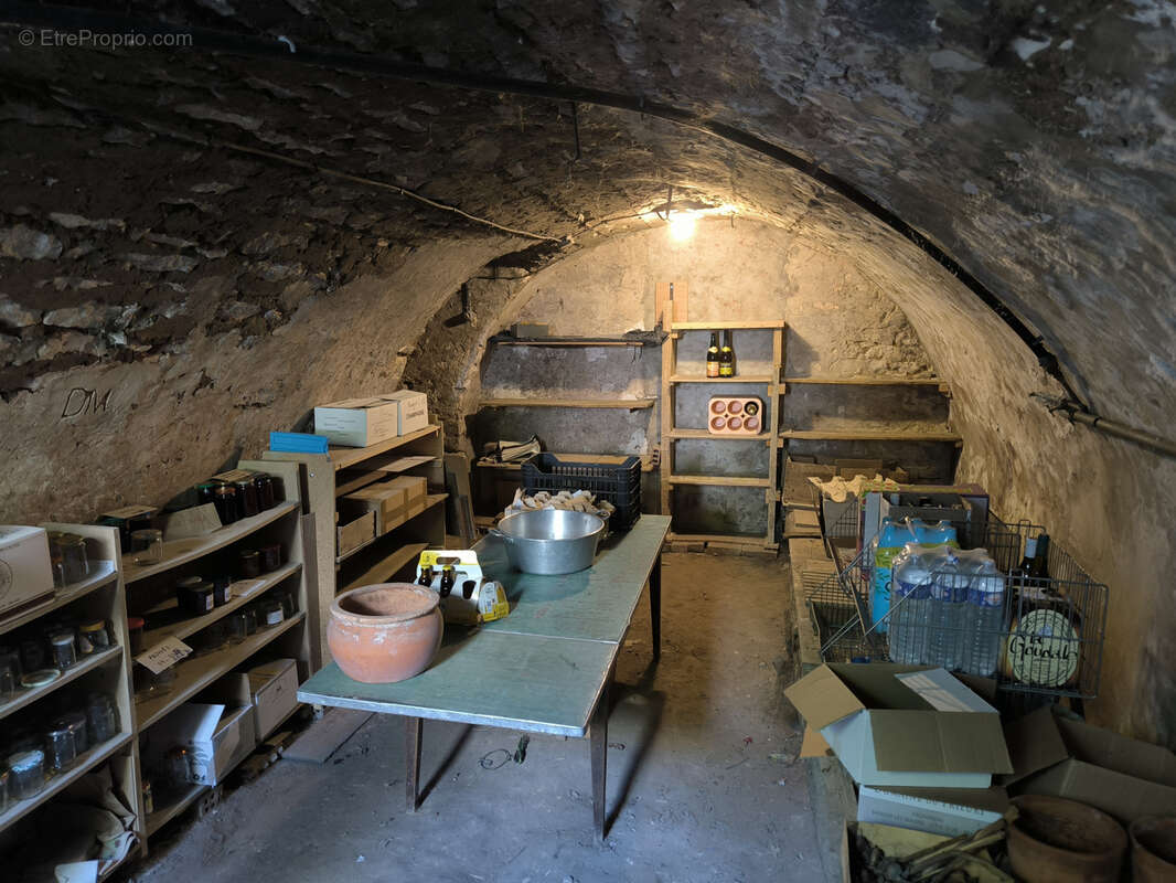 Maison à FLEURY-LA-VALLEE