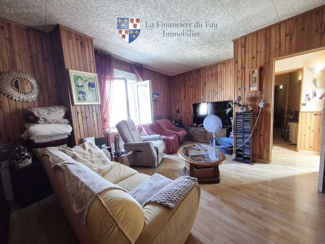 Appartement à CROUY