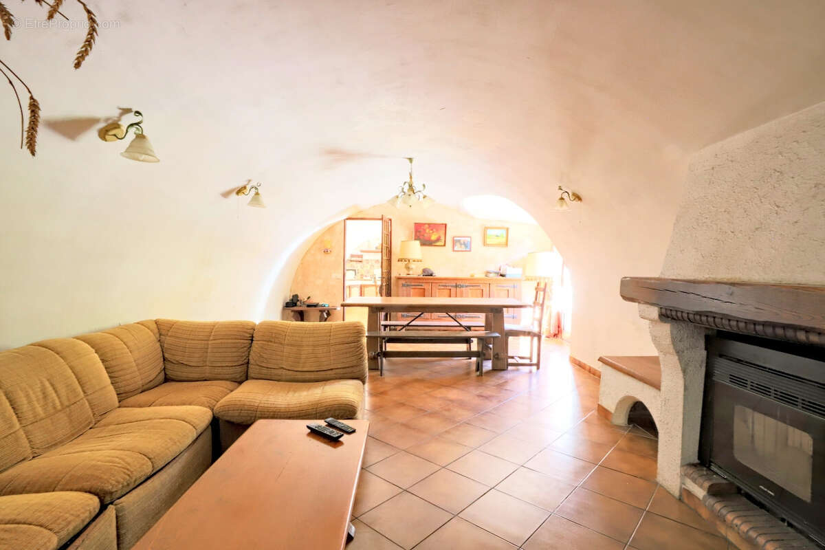 Maison à BELGENTIER