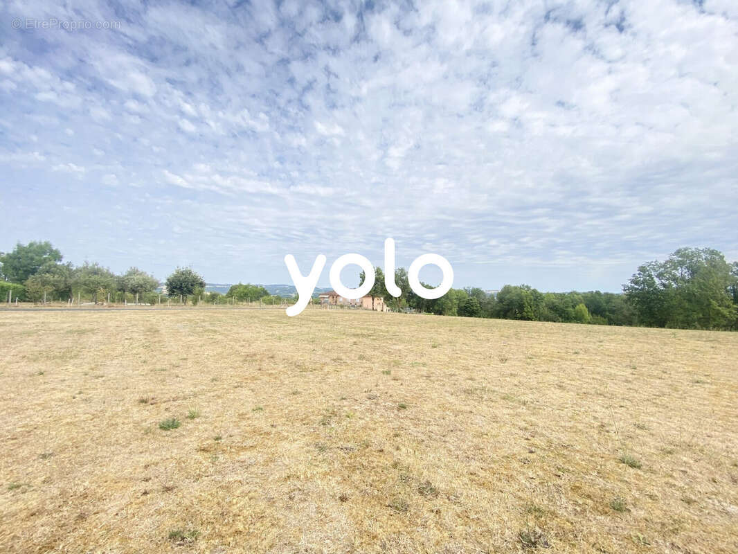 Terrain à LA BACHELLERIE