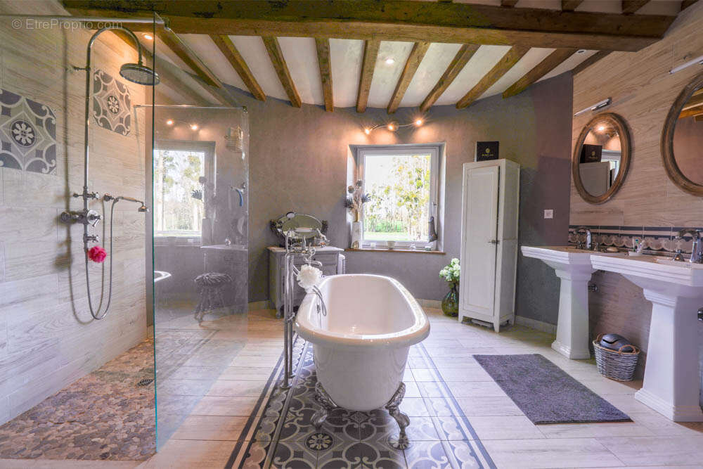 Maison à VIMOUTIERS