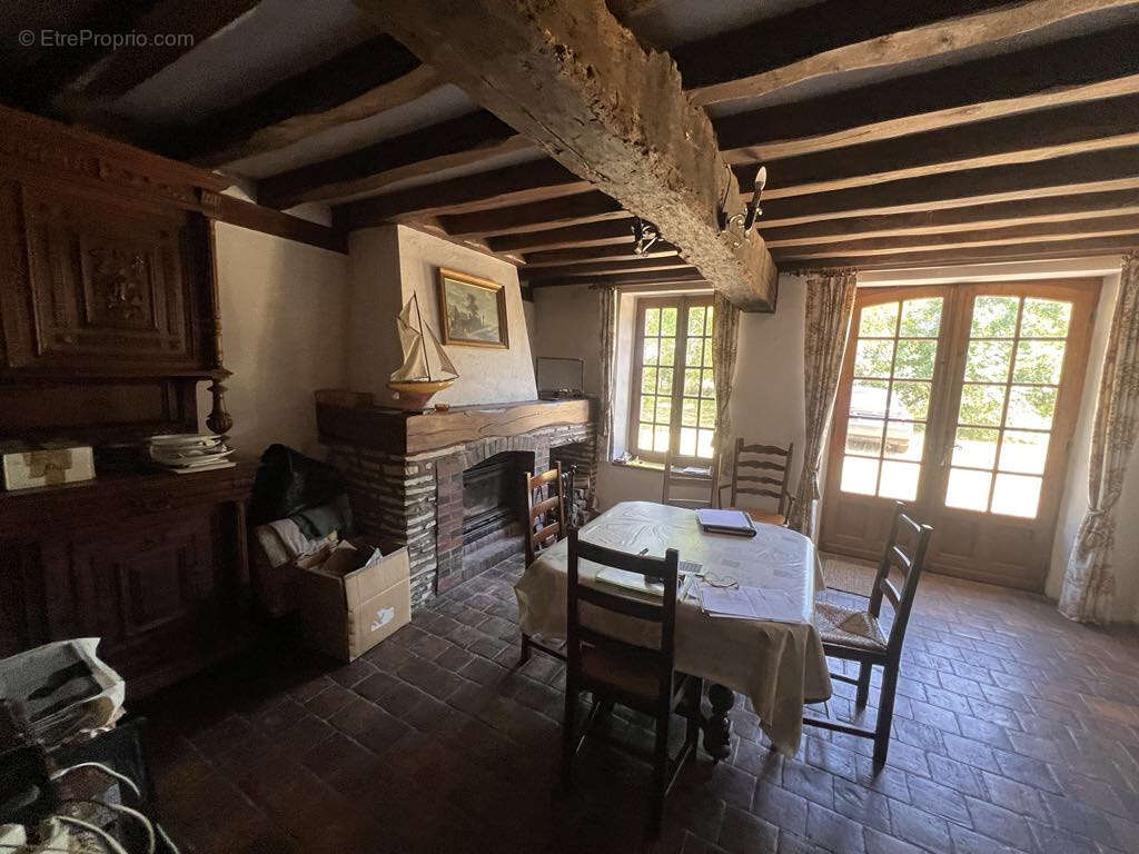 Maison à SAINT-MARTIN-D&#039;ORDON