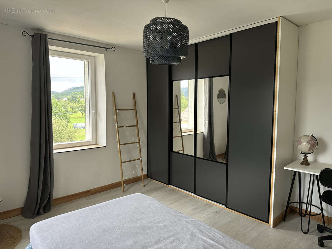 Maison à BROUVELIEURES