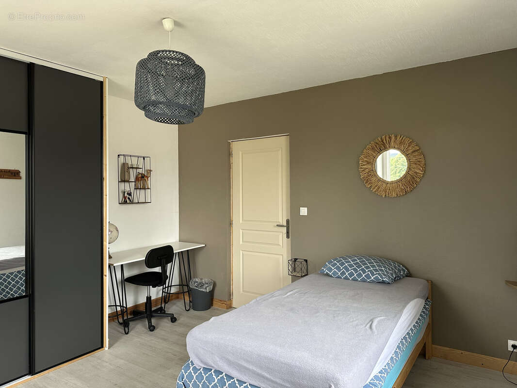 Maison à BROUVELIEURES