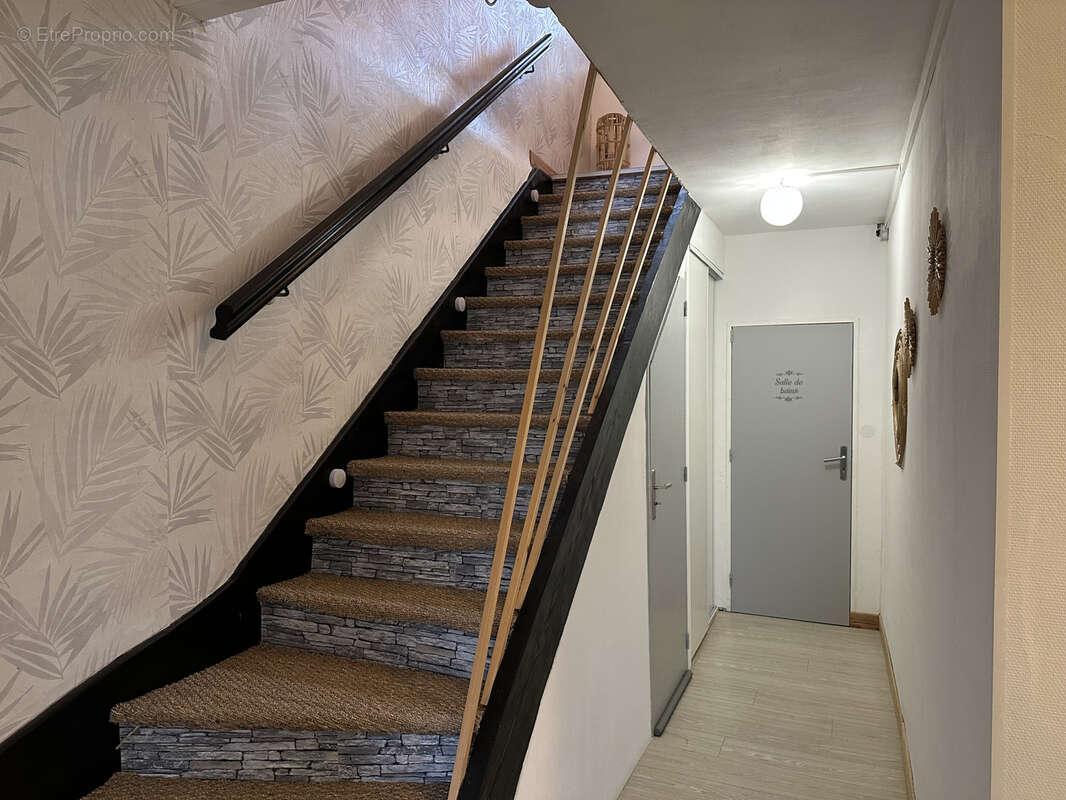 Maison à BROUVELIEURES