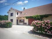 Maison à PIERRE-DE-BRESSE