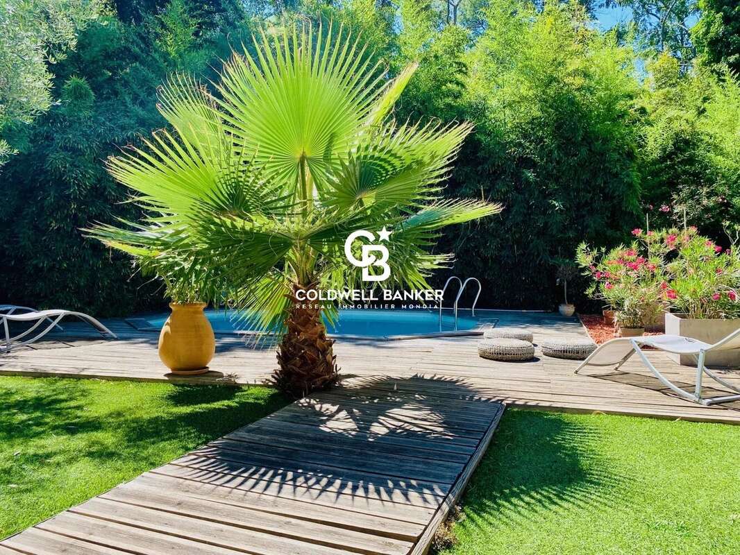 Maison à RAYOL-CANADEL-SUR-MER