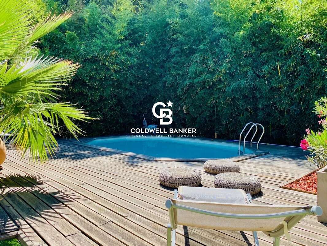 Maison à RAYOL-CANADEL-SUR-MER