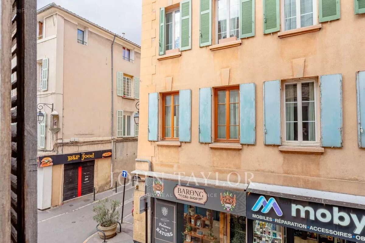 Appartement à AIX-EN-PROVENCE