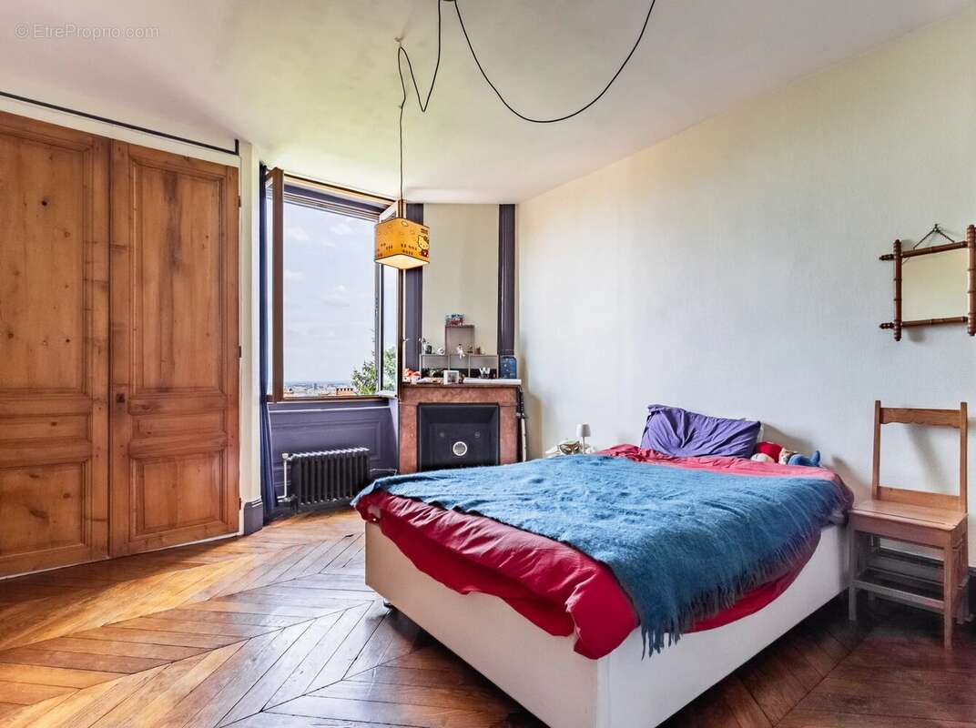 Appartement à LYON-5E