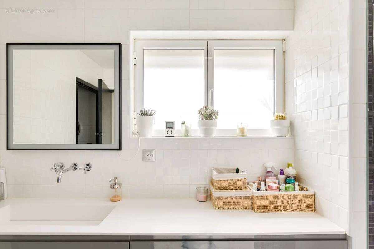 Maison à POURRIERES