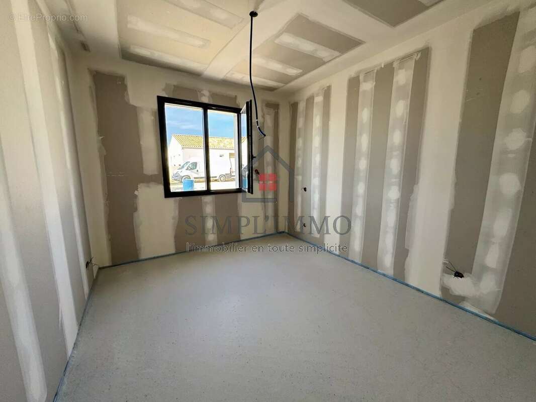 Maison à SAINT-HIPPOLYTE