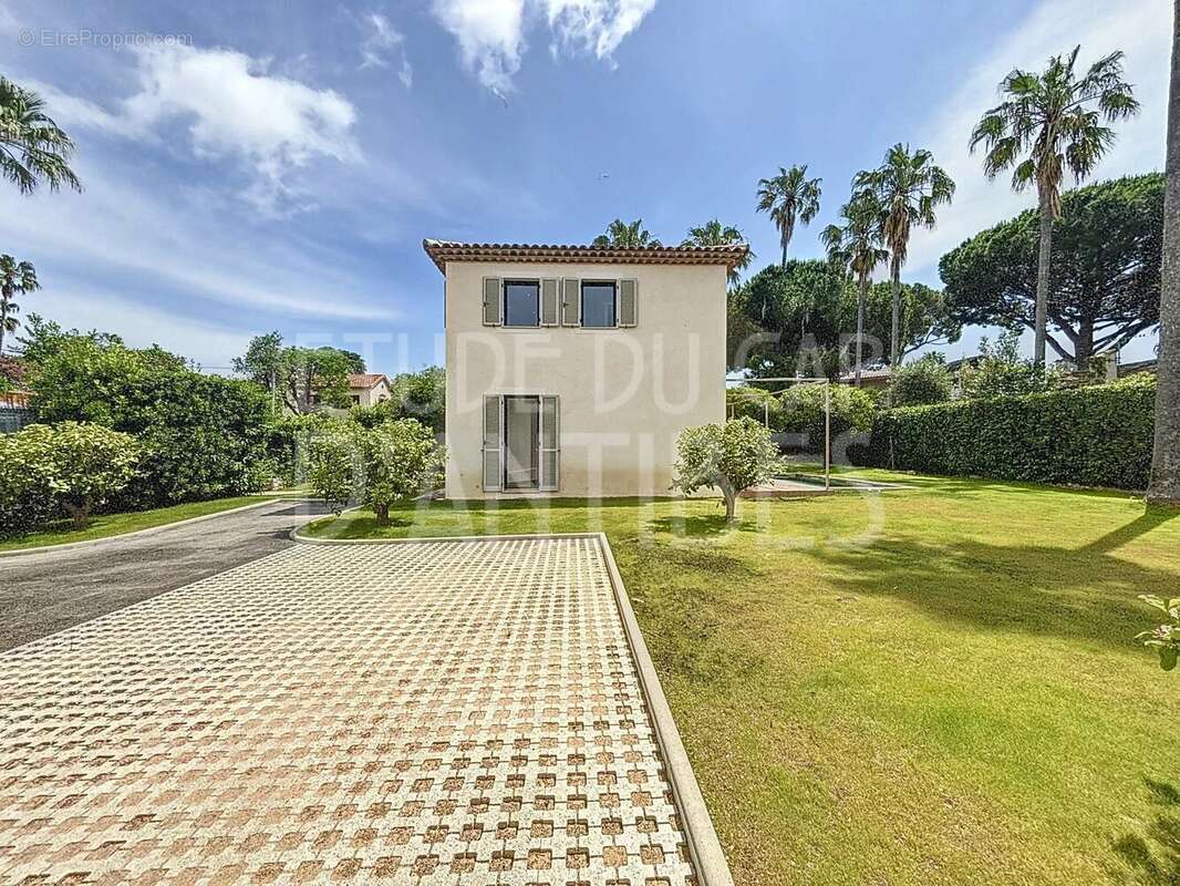 Maison à ANTIBES