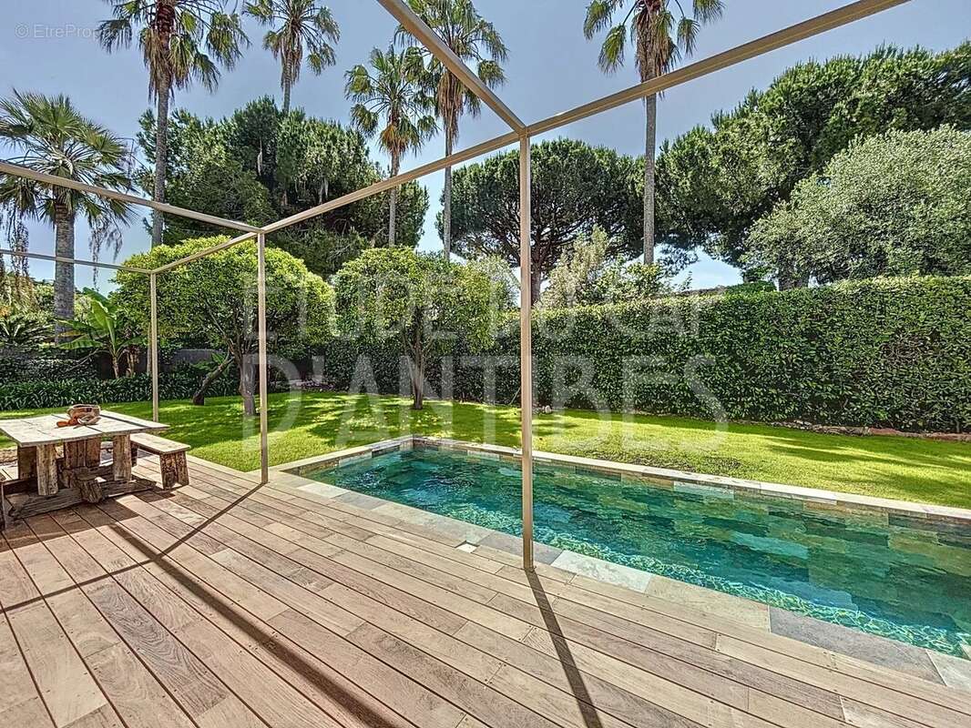 Maison à ANTIBES