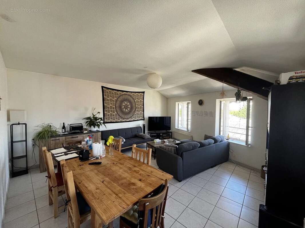 Appartement à SAINT-JEAN-LE-VIEUX