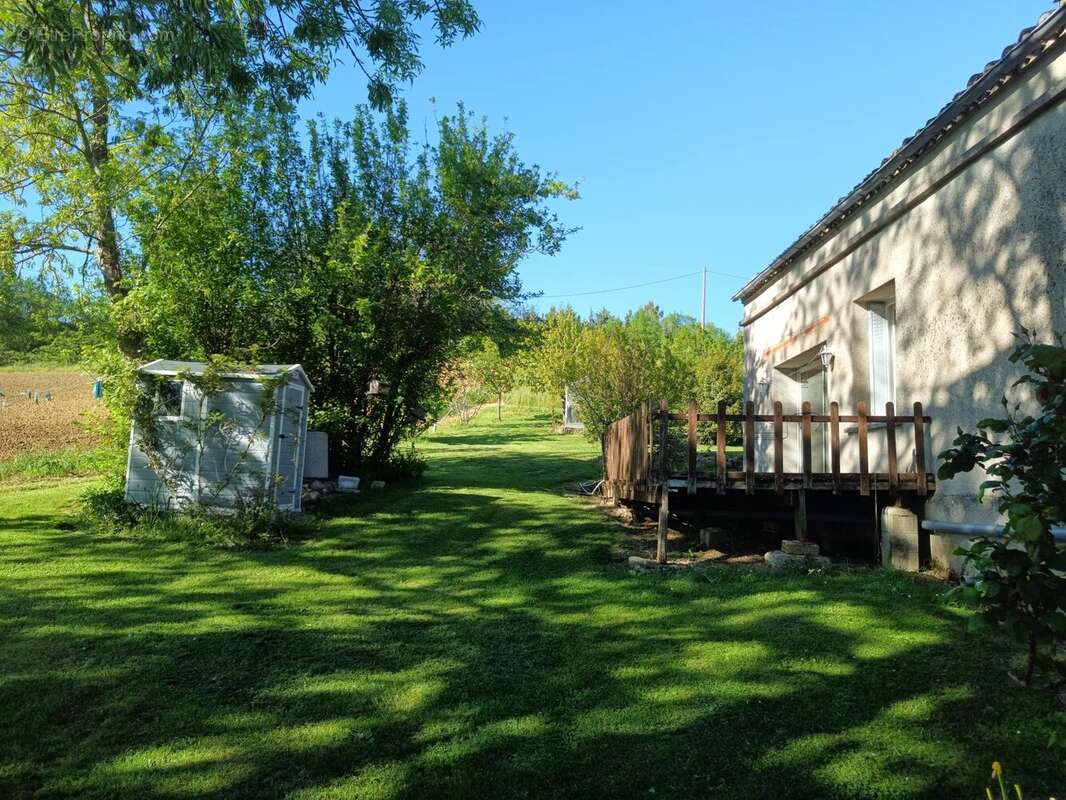 Maison à MONTPEZAT-DE-QUERCY