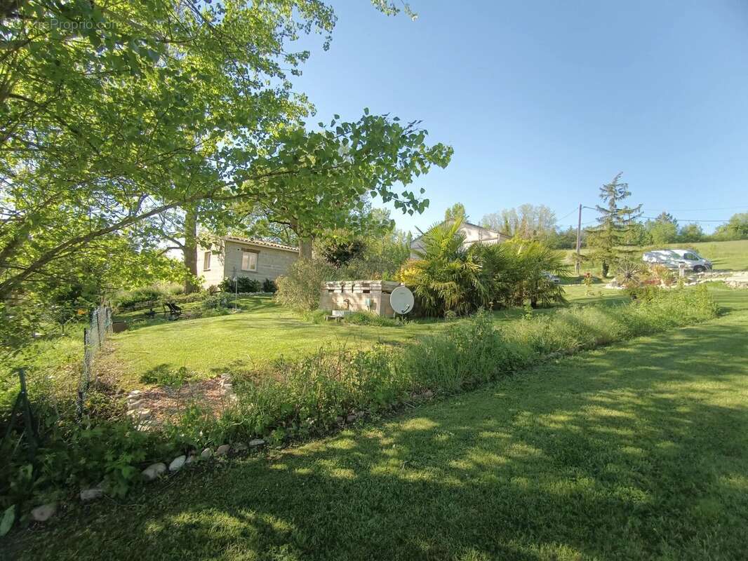 Maison à MONTPEZAT-DE-QUERCY