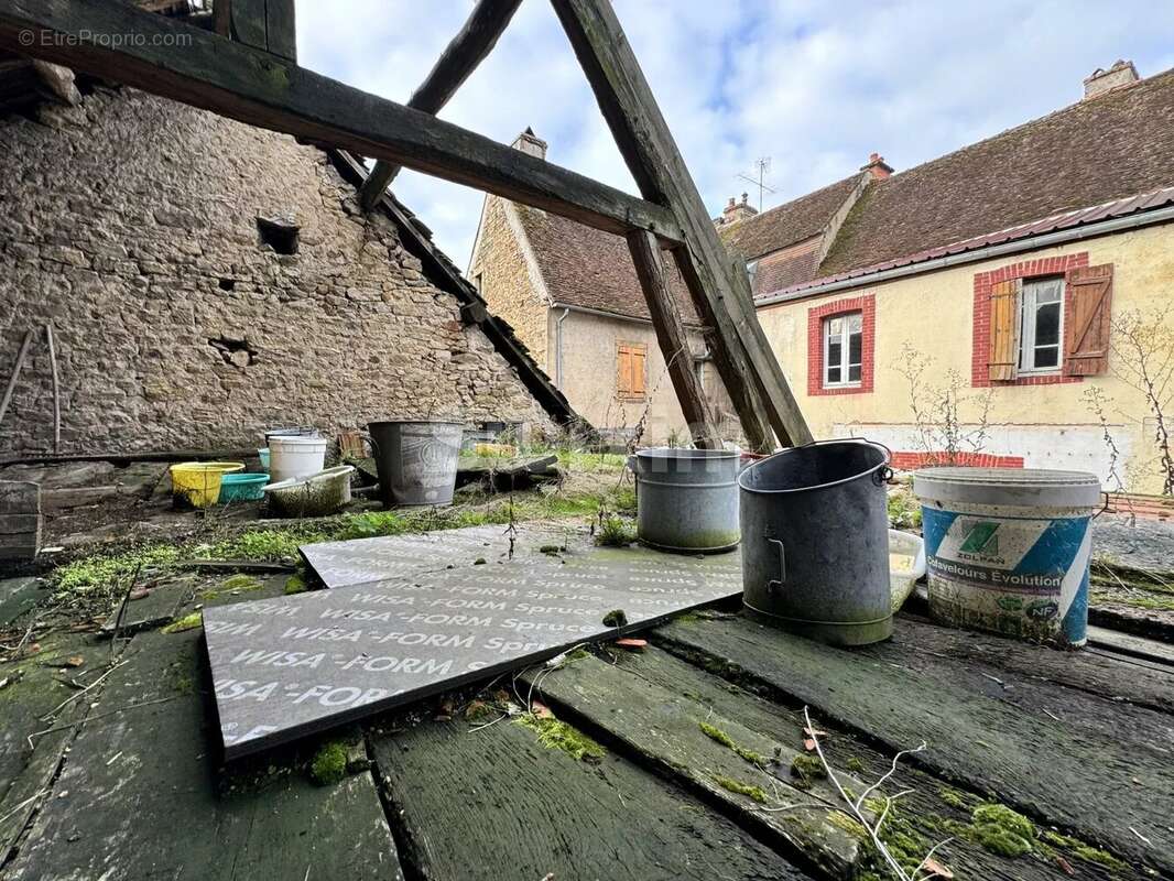 Appartement à ARNAY-LE-DUC