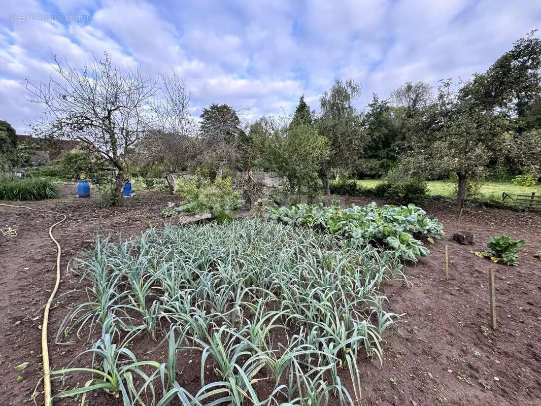 Appartement à ARNAY-LE-DUC
