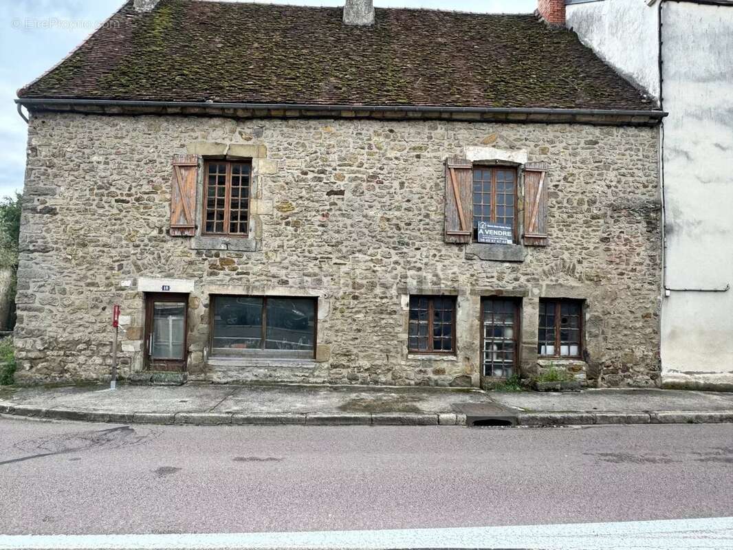 Appartement à ARNAY-LE-DUC