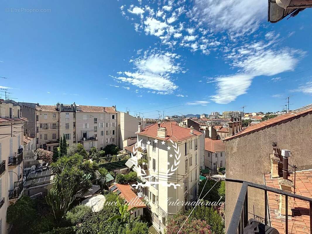Appartement à CANNES