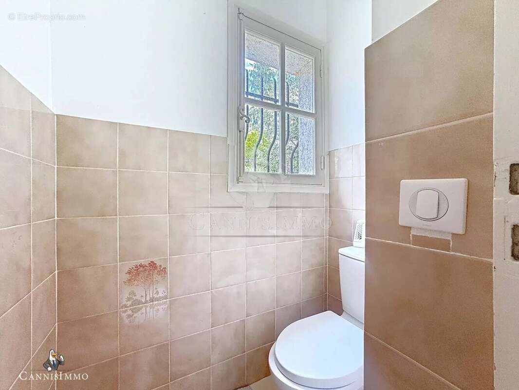 Maison à MANDELIEU-LA-NAPOULE